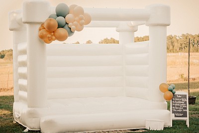 White bounce house rent